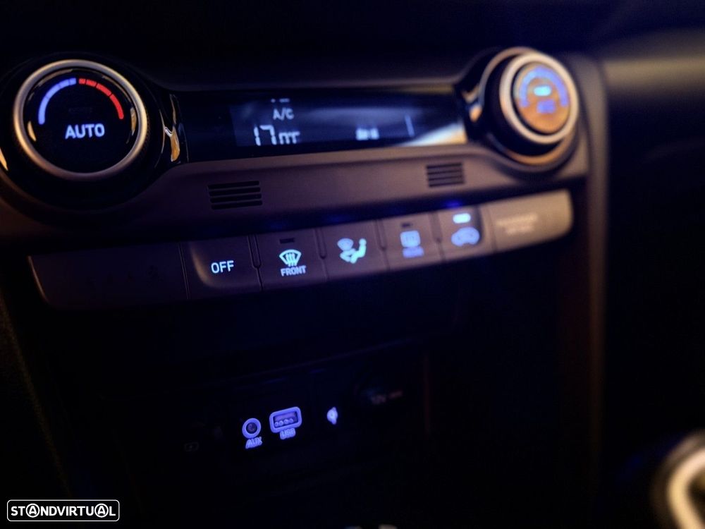 Hyundai Kauai 1.0 T-GDi Premium Pele/Tec Lima+Nav+Vision - 17