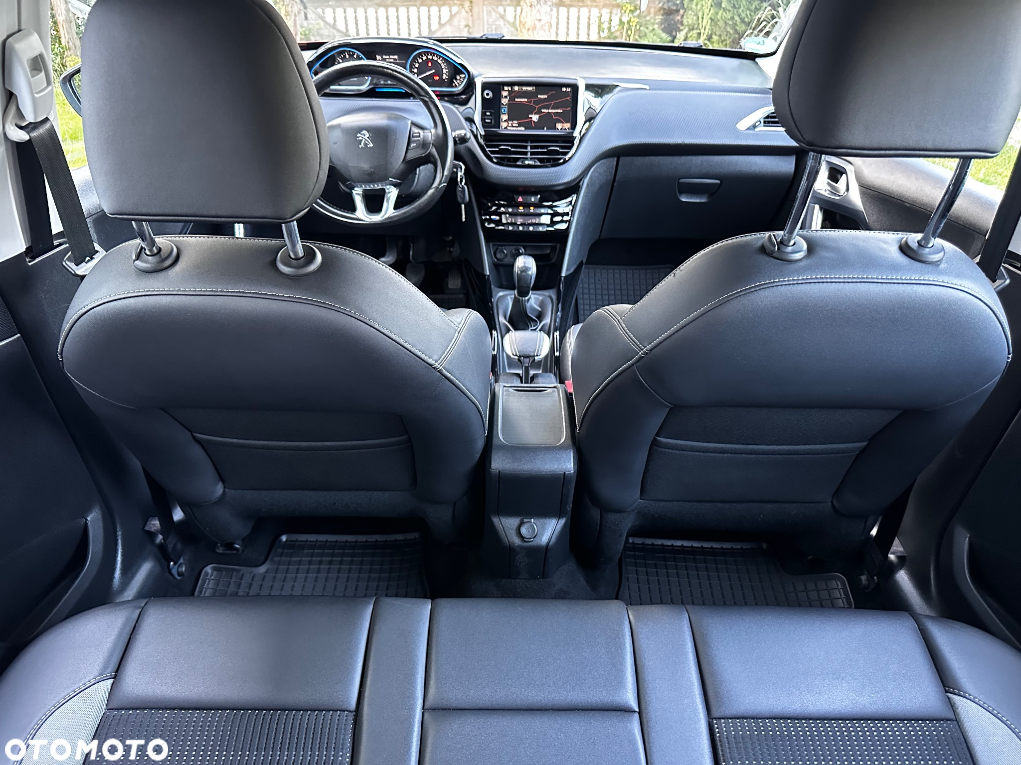 Peugeot 2008 - 15