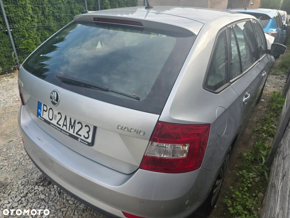 Skoda RAPID 1.2 TSI Style - 4