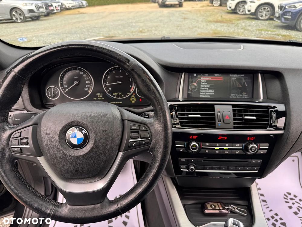 BMW X3 xDrive28i Sport-Aut xLine - 34