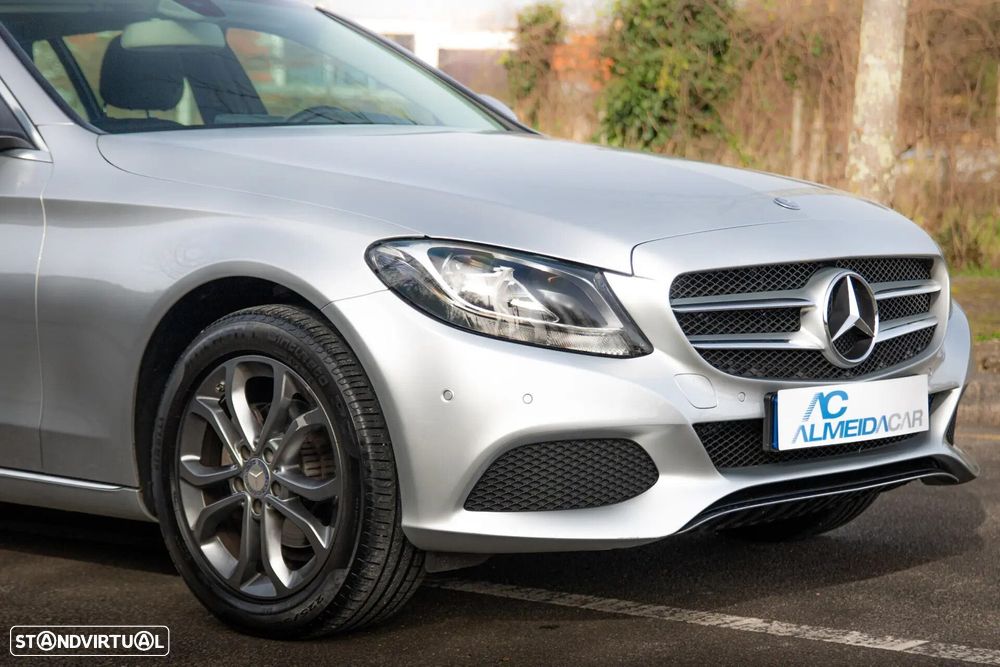 Mercedes-Benz C 180 - 5
