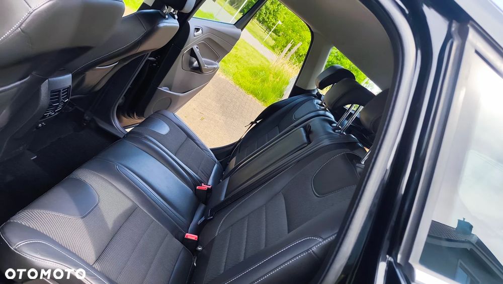 Ford Kuga 1.5 EcoBoost 2x4 Business Edition - 10