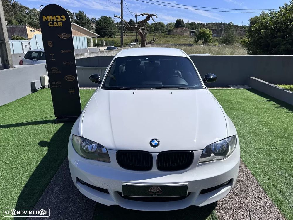 BMW 120 d Limited Edition Lifestyle c/ M Sport Pack - 5