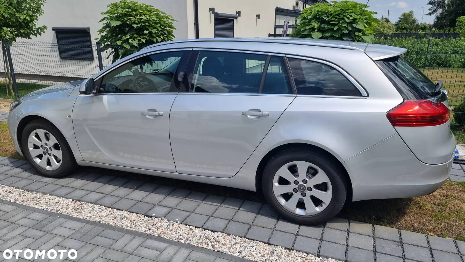 Opel Insignia 2.0 CDTI Edition - 2