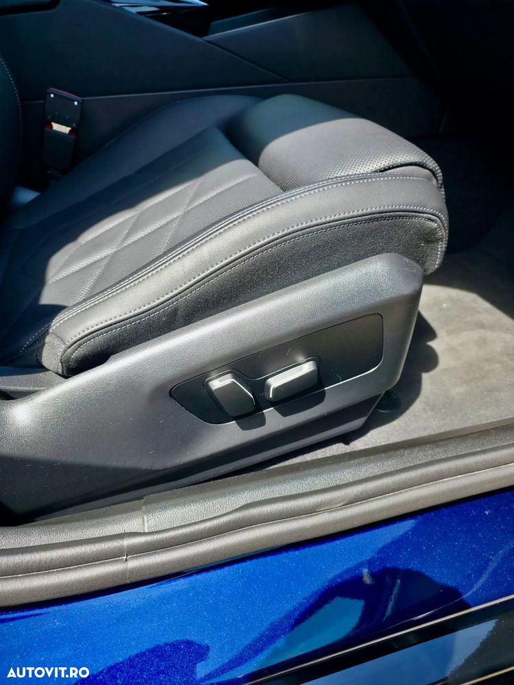 BMW Seria 5 520i AT MHEV - 23