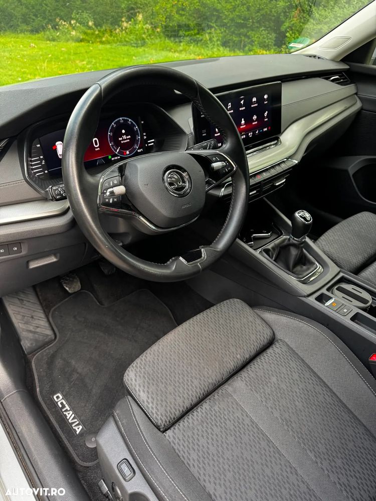 Skoda Octavia 2.0 TDI Clever - 19