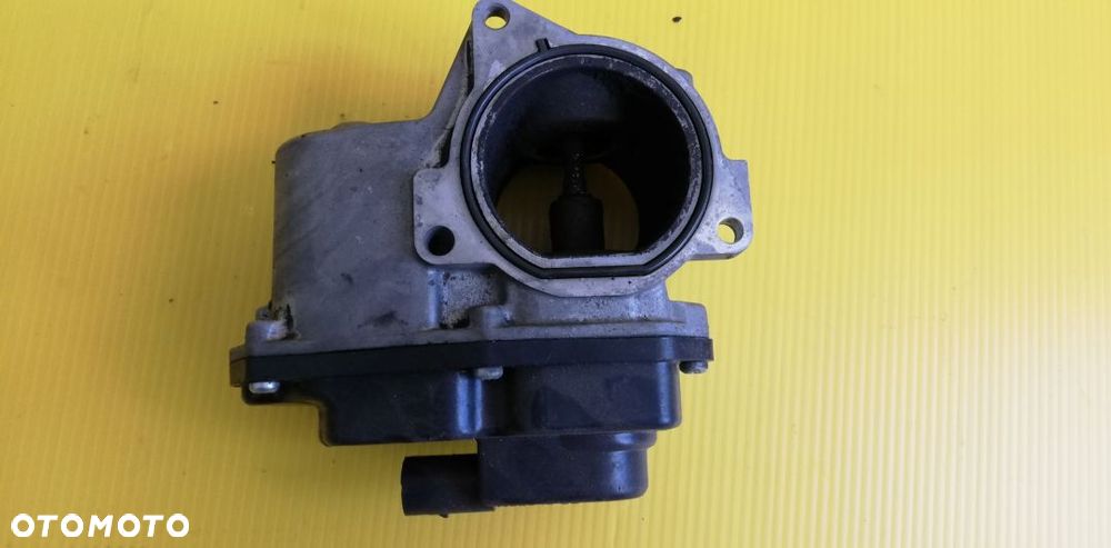 Zawór EGR Passat b6 Golf IV 2,0TDI 03L131501D - 3