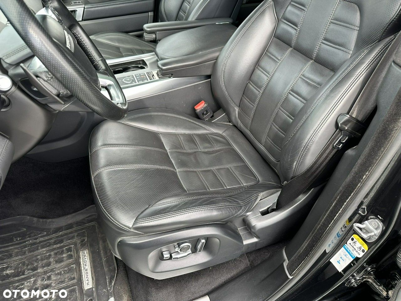 Land Rover Range Rover Sport SDV6 Autobiography Dynamic - 30