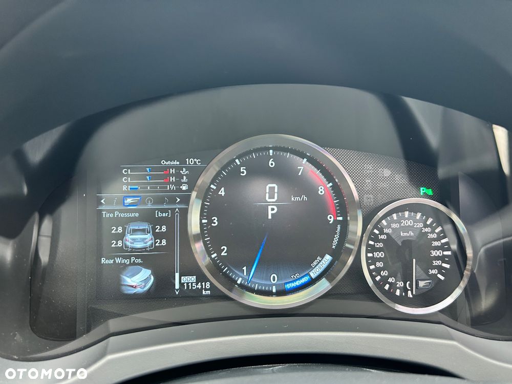 Lexus RC F Prestige - 27