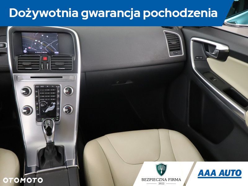 Volvo XC 60 - 10
