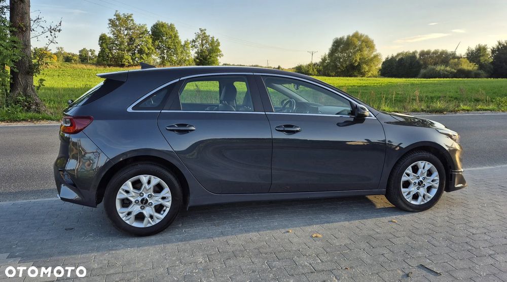 Kia Ceed - 6