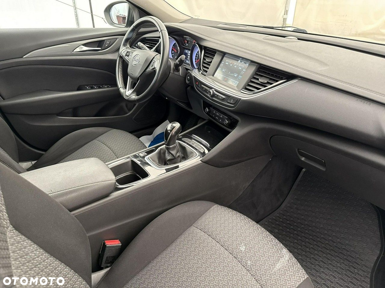 Opel Insignia - 23