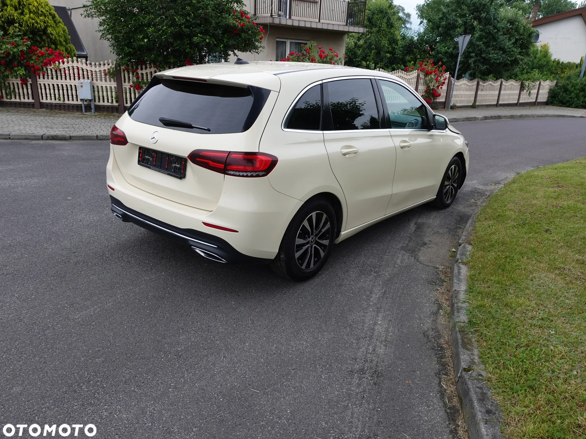 Mercedes-Benz Klasa B 200 d 8G-DCT Style - 3