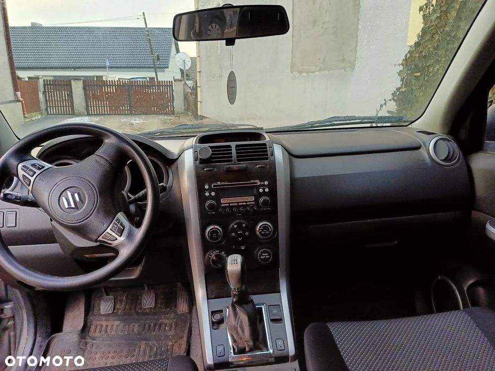 Suzuki Grand Vitara 1.9 DDiS - 9