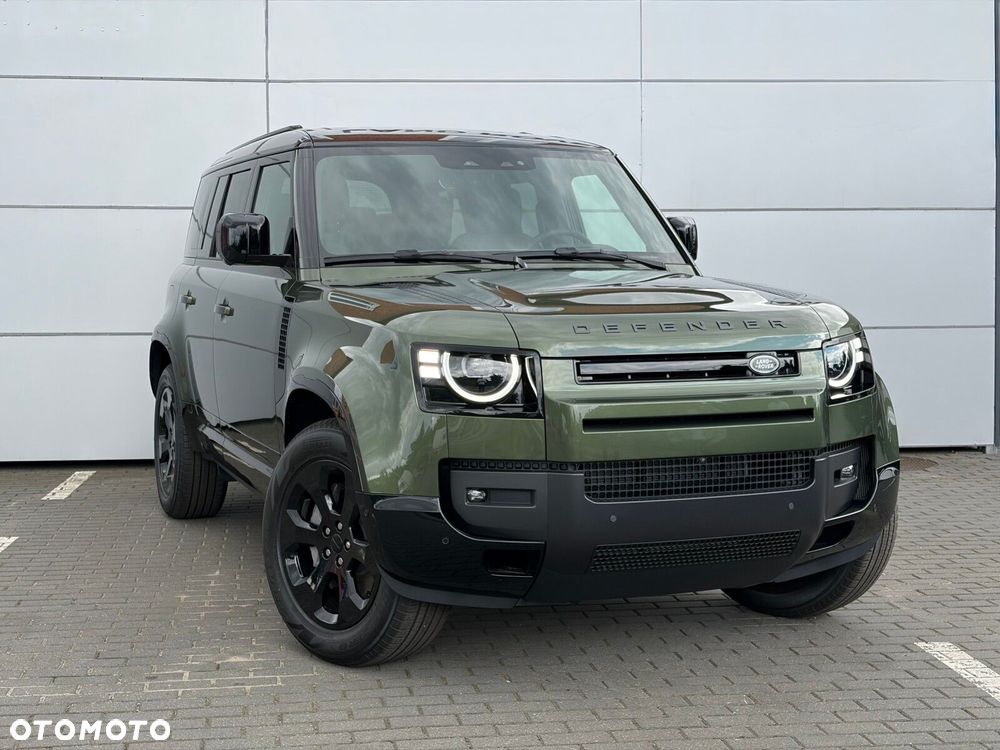 Land Rover Defender - 8