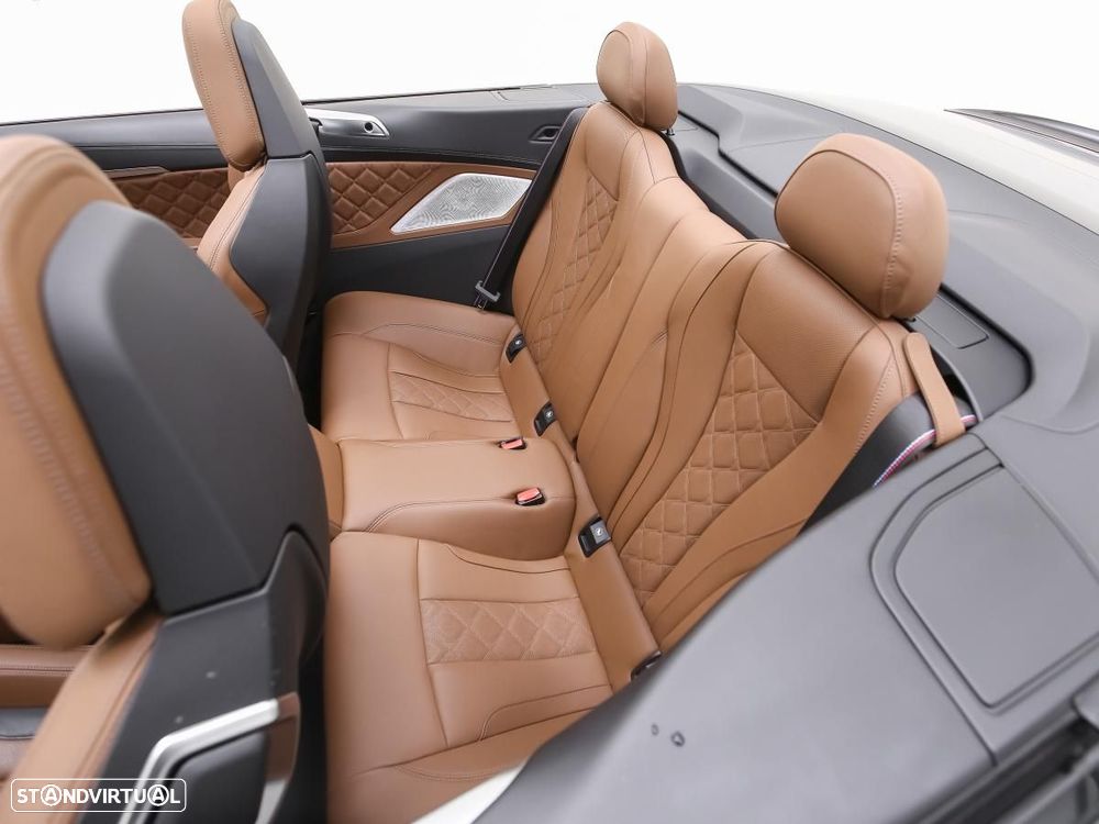 BMW M8 Standard - 14