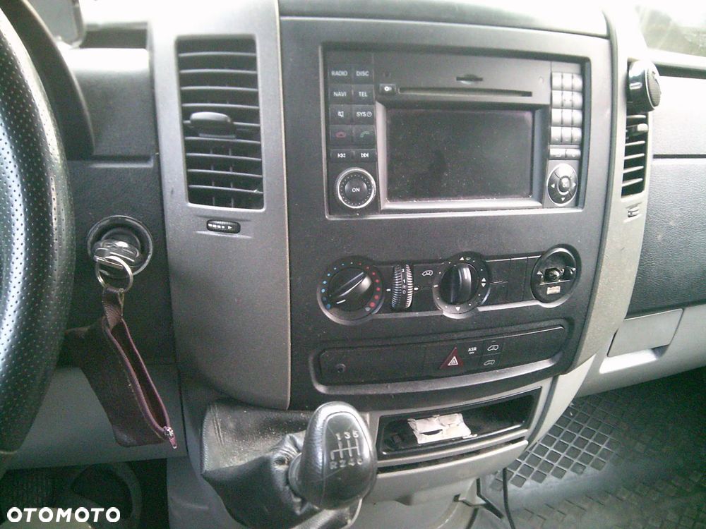 Mercedes-Benz sprinter - 9
