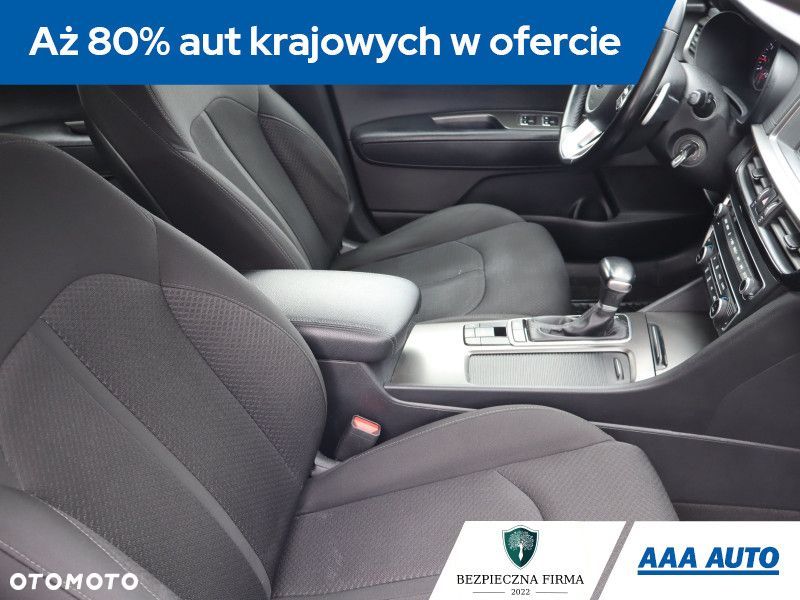 Kia Optima - 11