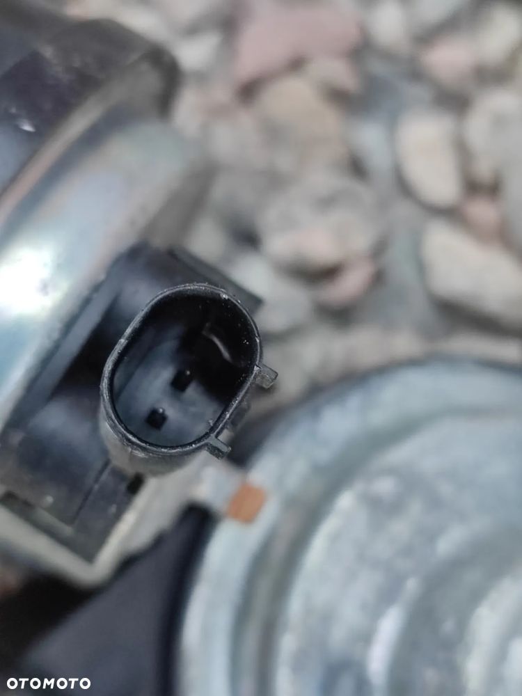 BMW E53 / E84 / E90 / E90LCI / E91 / E91LCI / E92 ORYGINALNE KLAKSONY / SYGNAŁ DZWIĘKOWY O NR. 61 33 7 159 420 / 61 33 7 217 710 OEM W BARDZO DOBRYM STANIE - 7