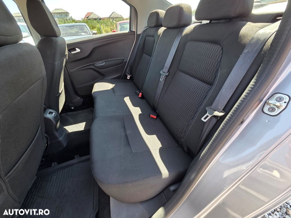 Peugeot 301 1.5 BlueHDI FAP Active - 16