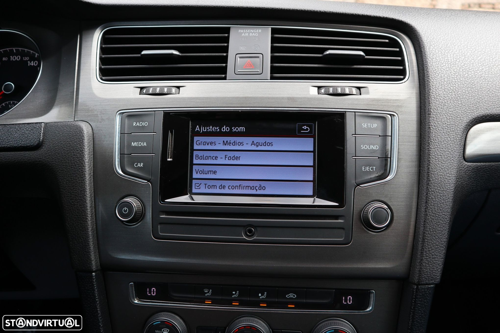 VW Golf - 42
