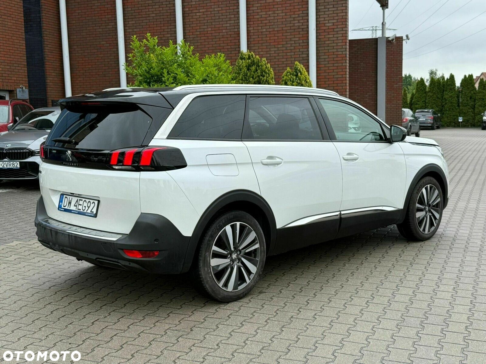 Peugeot 5008 - 5