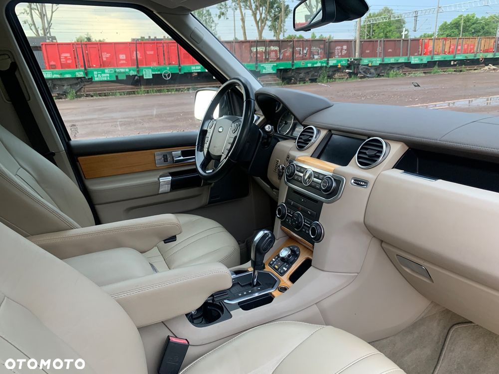 Land Rover Discovery 5.0 V8 HSE - 28