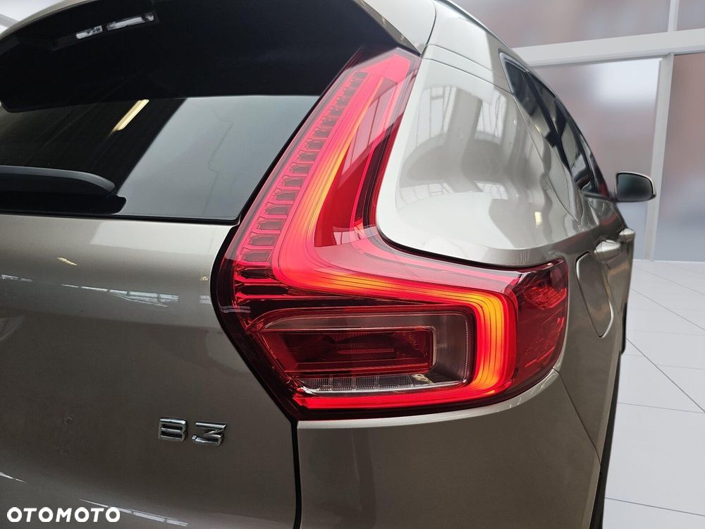 Volvo XC 40 - 34