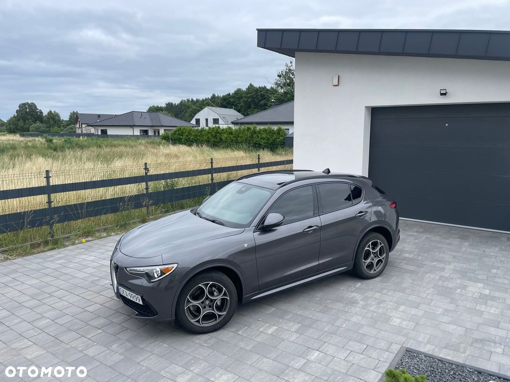 Alfa Romeo Stelvio 2.0 Turbo TI Q4 - 12