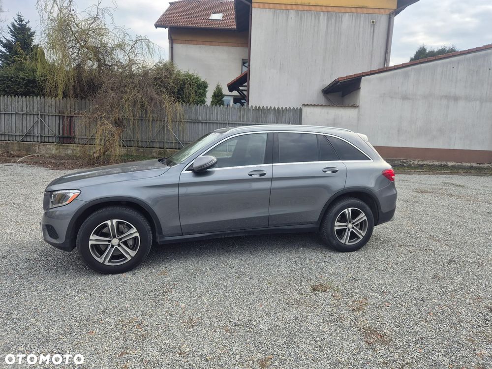 Mercedes-Benz GLC - 9