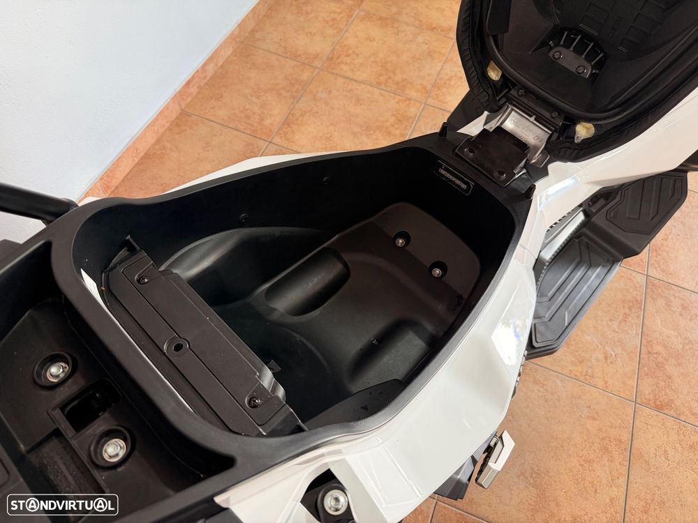 Sym ADX 125 - GARANTIA DE FÁBRICA ATÉ 3/2030 - 9