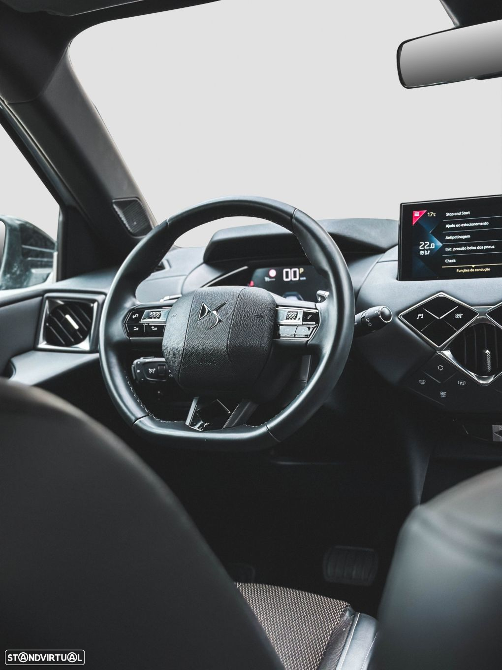 DS DS3 Crossback - 34