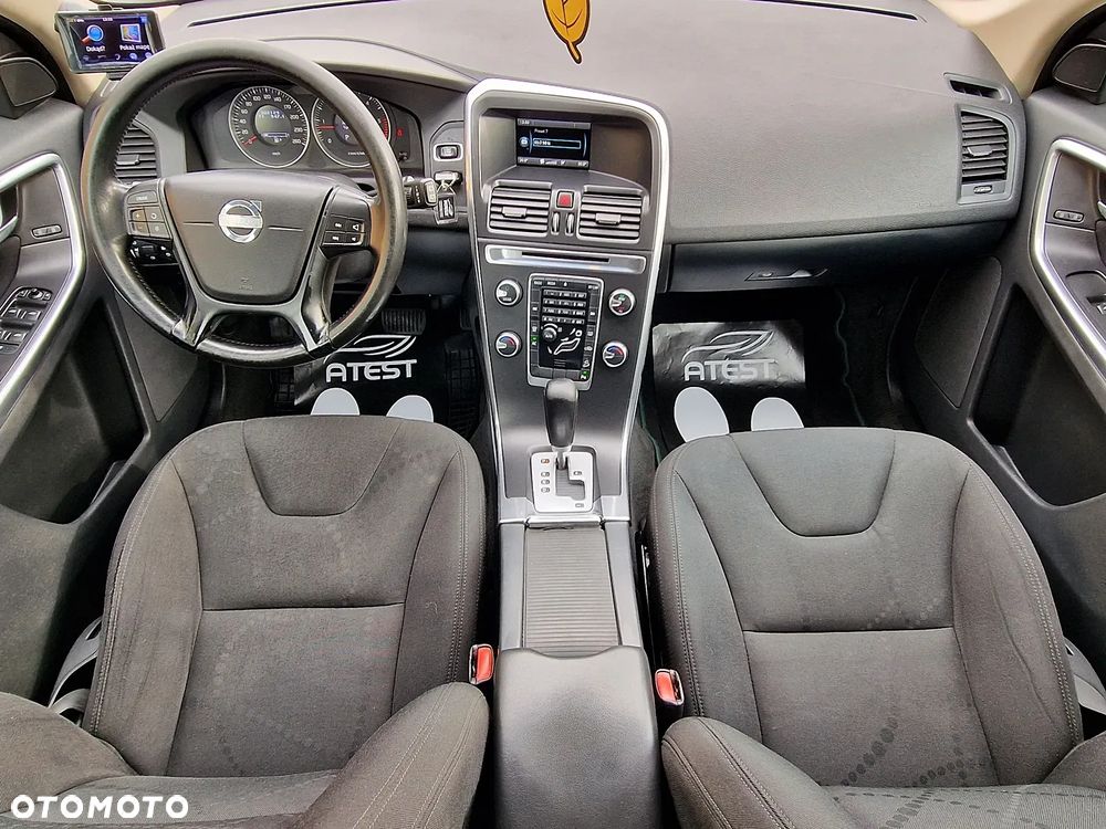 Volvo XC 60 2.4D AWD - 9