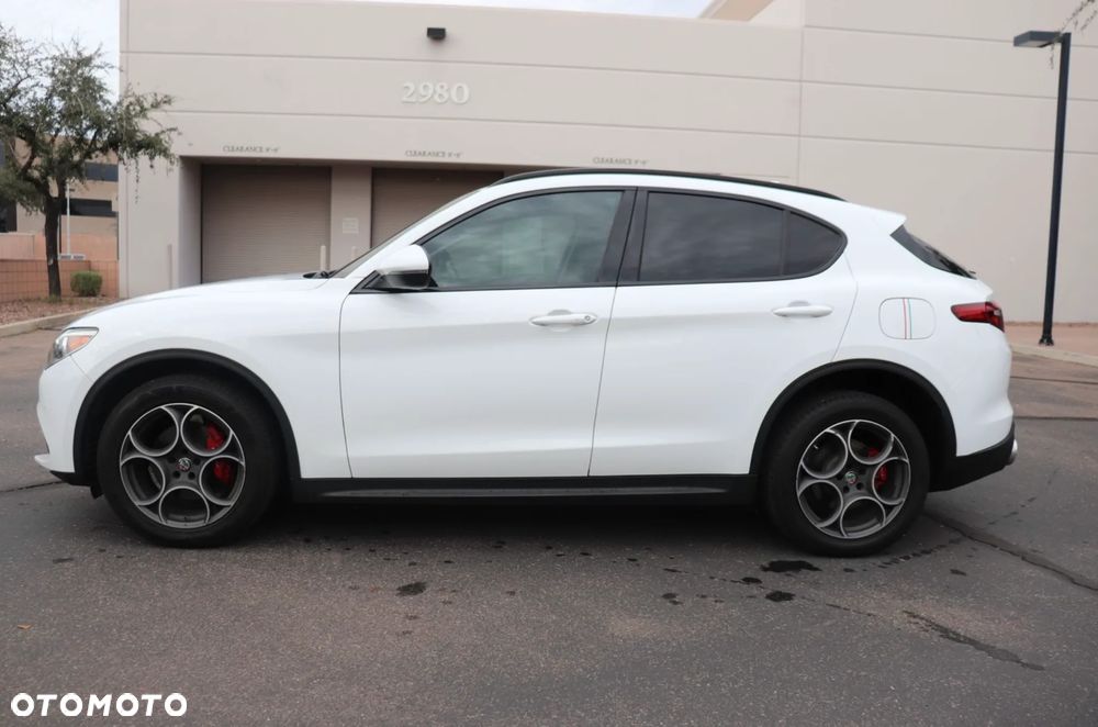 Alfa Romeo Stelvio 2.0 Turbo Veloce TI Q4 - 4