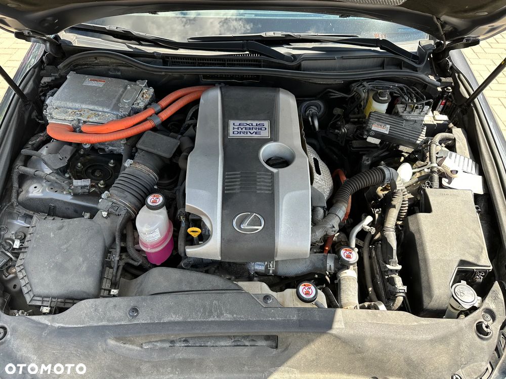 Lexus IS - 28
