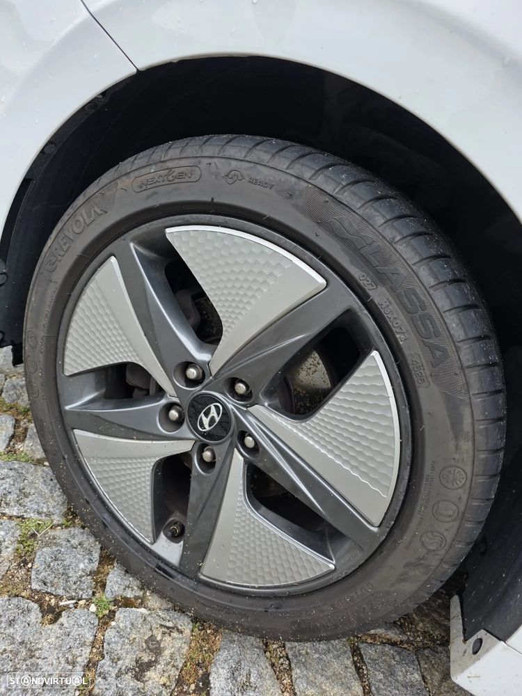Hyundai Ioniq 1.6 GDI HEV - 2