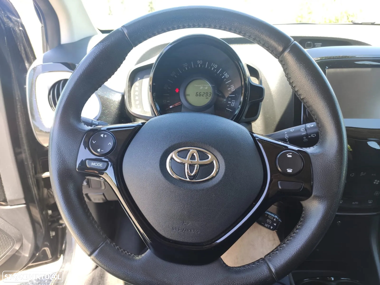 Toyota Aygo 1.0 X-Clusiv - 14