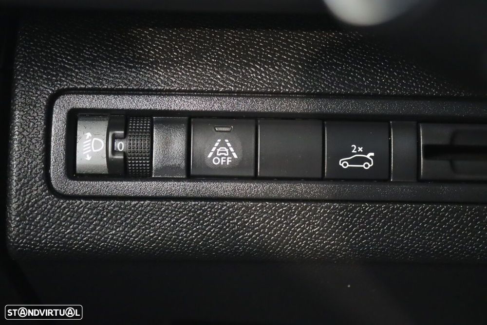 Peugeot 5008 1.2 PureTech Allure Pack EAT8 - 25