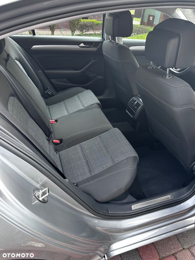 Volkswagen Passat ver-1-5-tsi-evo-elegance-dsg - 27