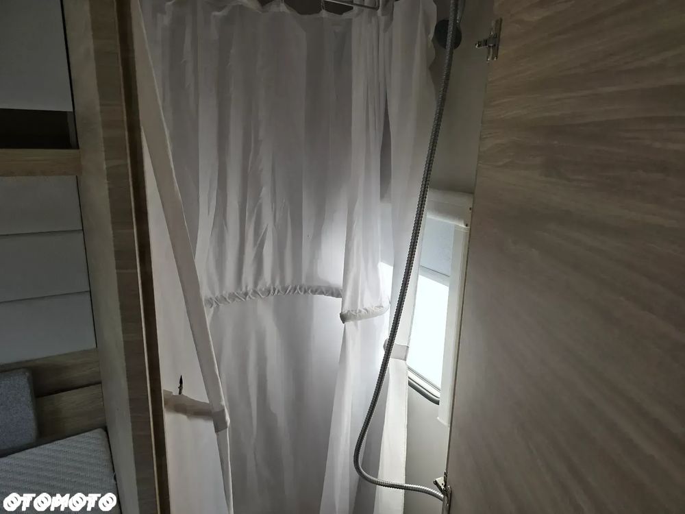 KNAUS KNAUS SUDWIND 750 UD - 20