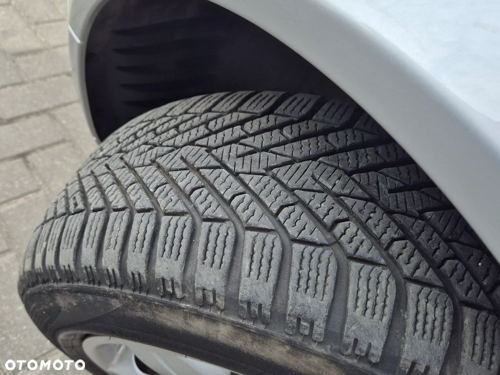 Mercedes-Benz Klasa C 220 CDI Avantgarde - 37