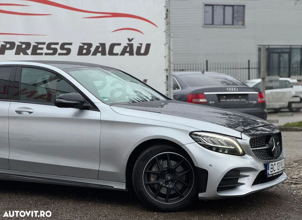 Mercedes-Benz C - 15