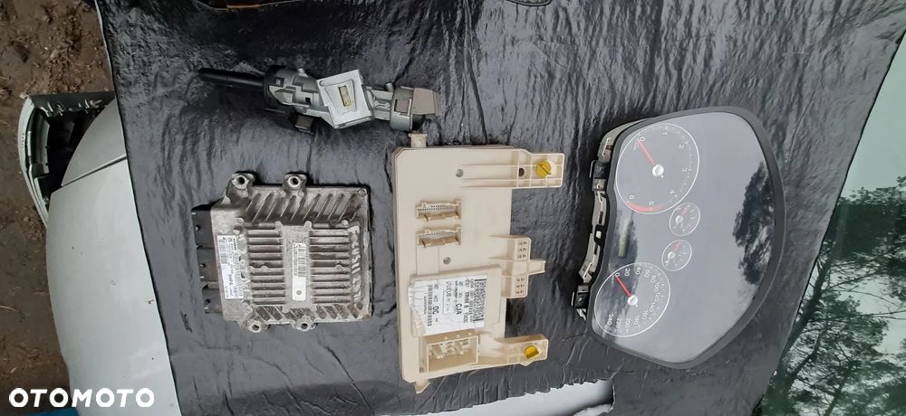 Ford Focus mk2 C-MAX 2.0 tdci 136 km Zestaw startowy 6m51-12a650-te 4u71-12a659-ya sid803 5ws40232b-t 4m5t-14a073-dc 4m5t-10849 - 2