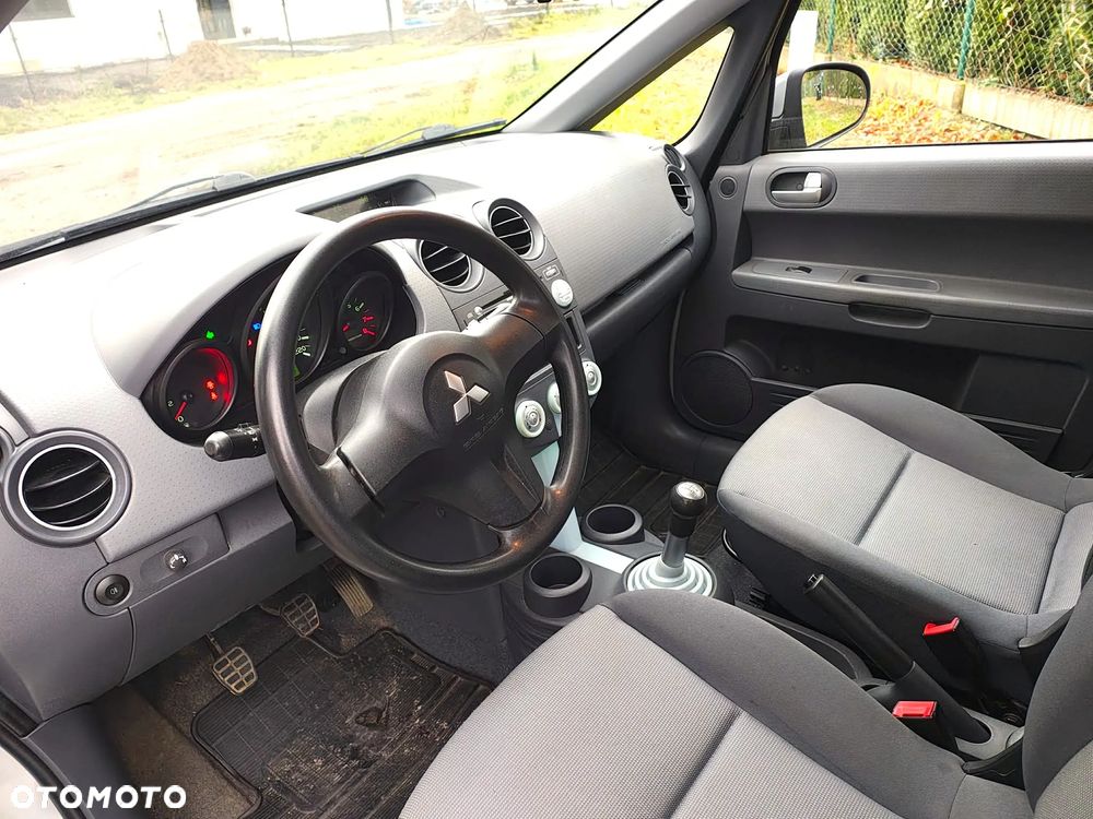 Mitsubishi Colt 1.3 Motion Plus - 35
