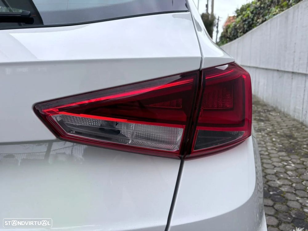 SEAT Arona 1.0 TSI Xcellence - 24