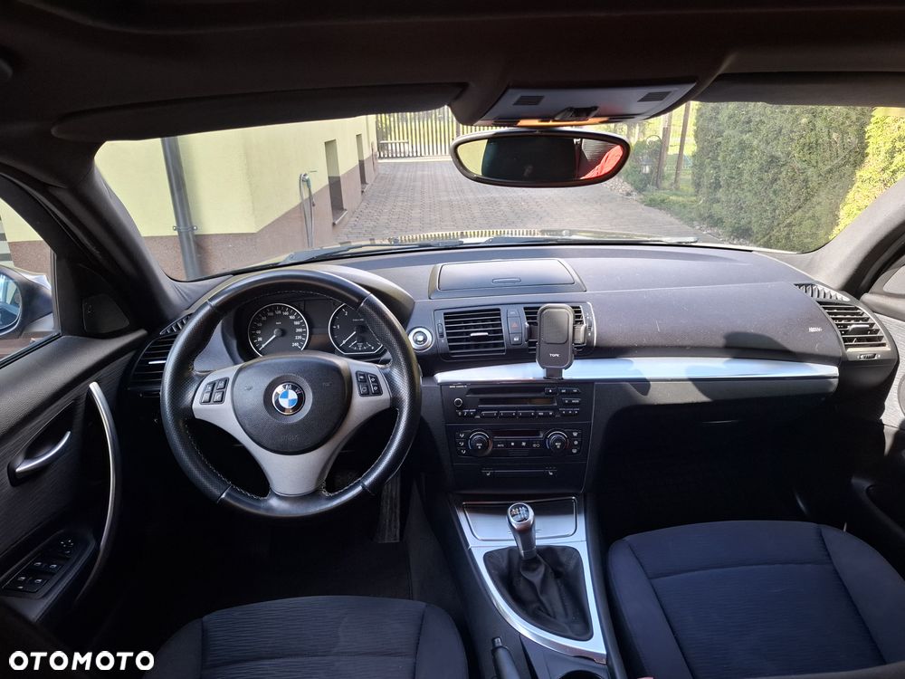 BMW Seria 1 118d - 8
