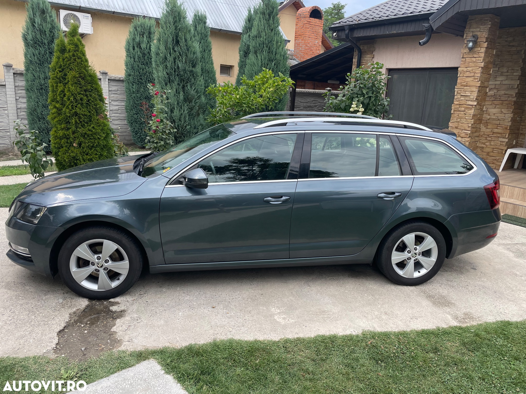 Skoda Octavia - 3