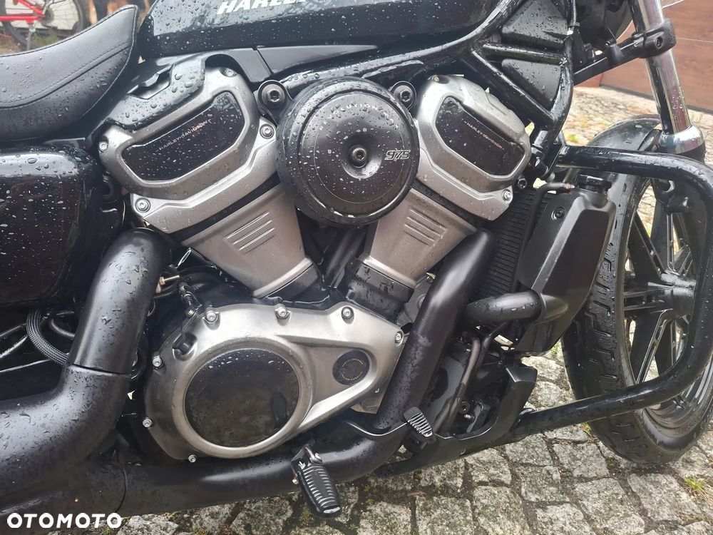 Harley-Davidson Sportster Nightster 975 - 4