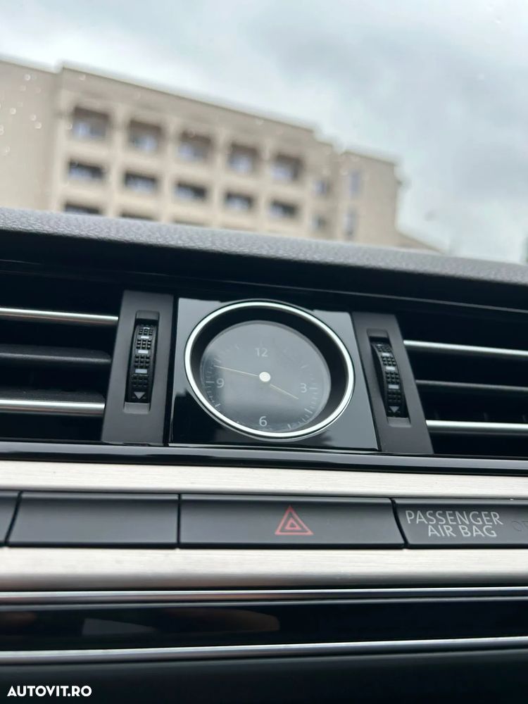 Volkswagen Passat Variant 2.0 TDI Highline - 8