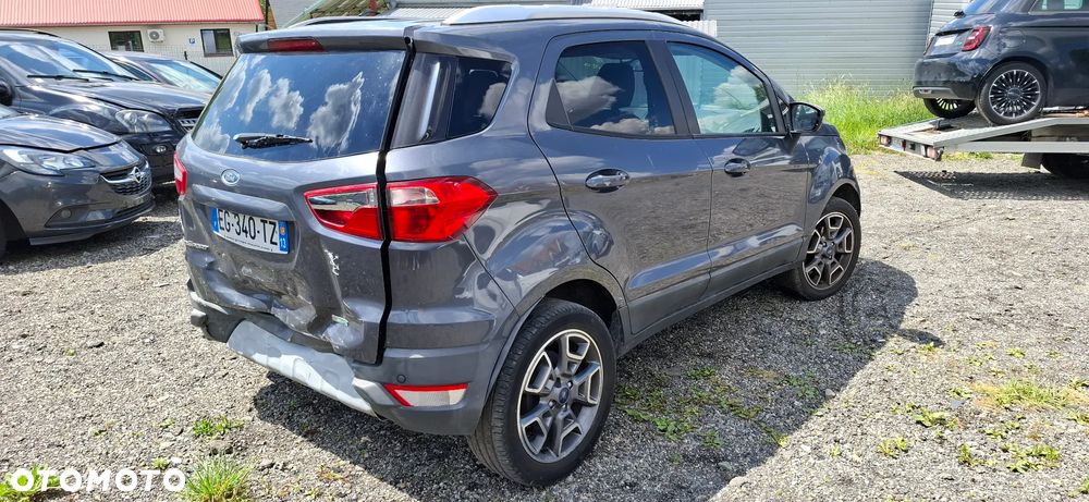 Ford EcoSport - 5
